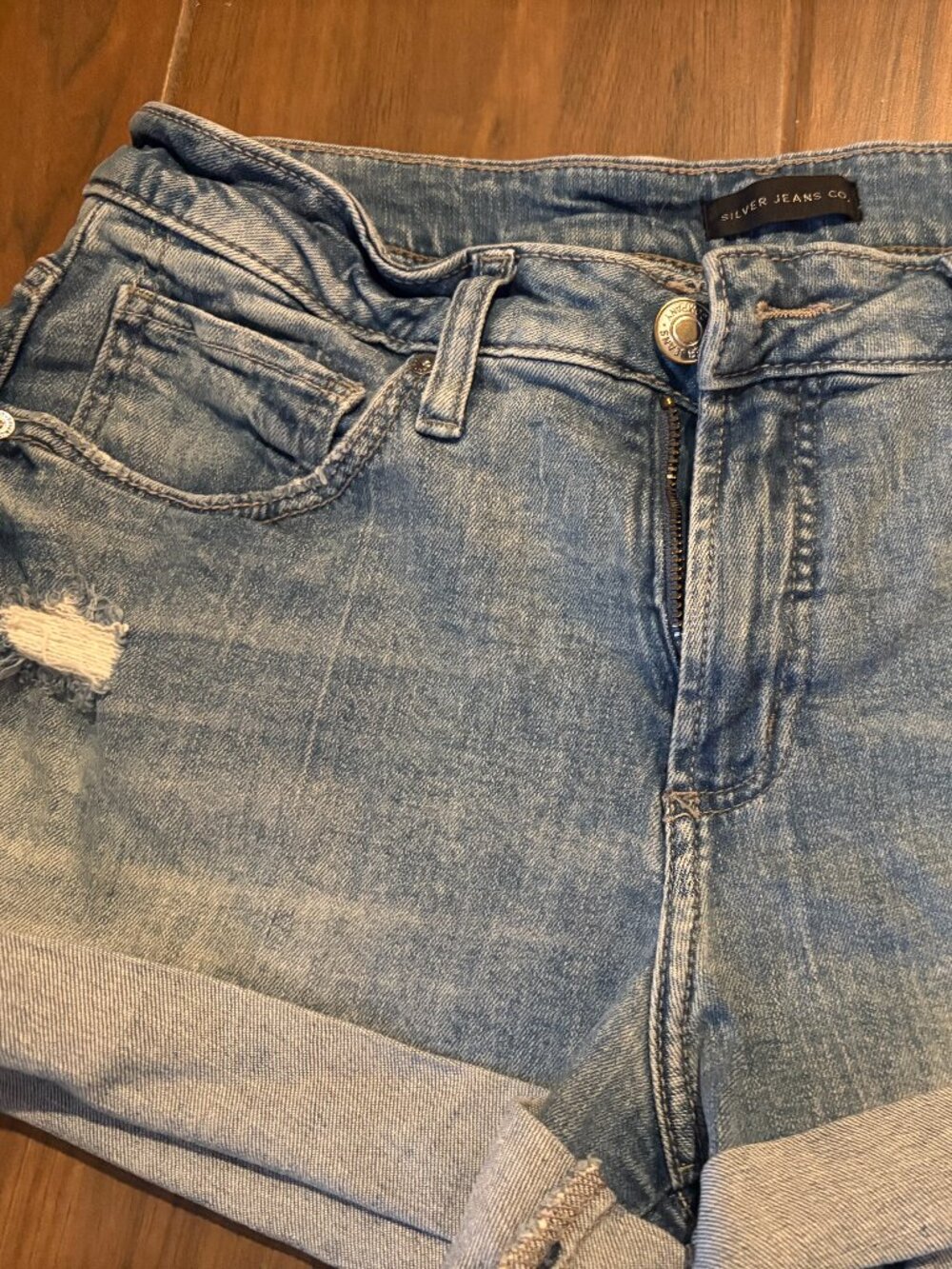 Two Pairs of Silver Jean Shorts, Size 30 and Size 31 Bundle - Picture 4 of 4